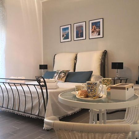 Casa La Morettina - Cortile Privato Interno سيراكوزا المظهر الخارجي الصورة