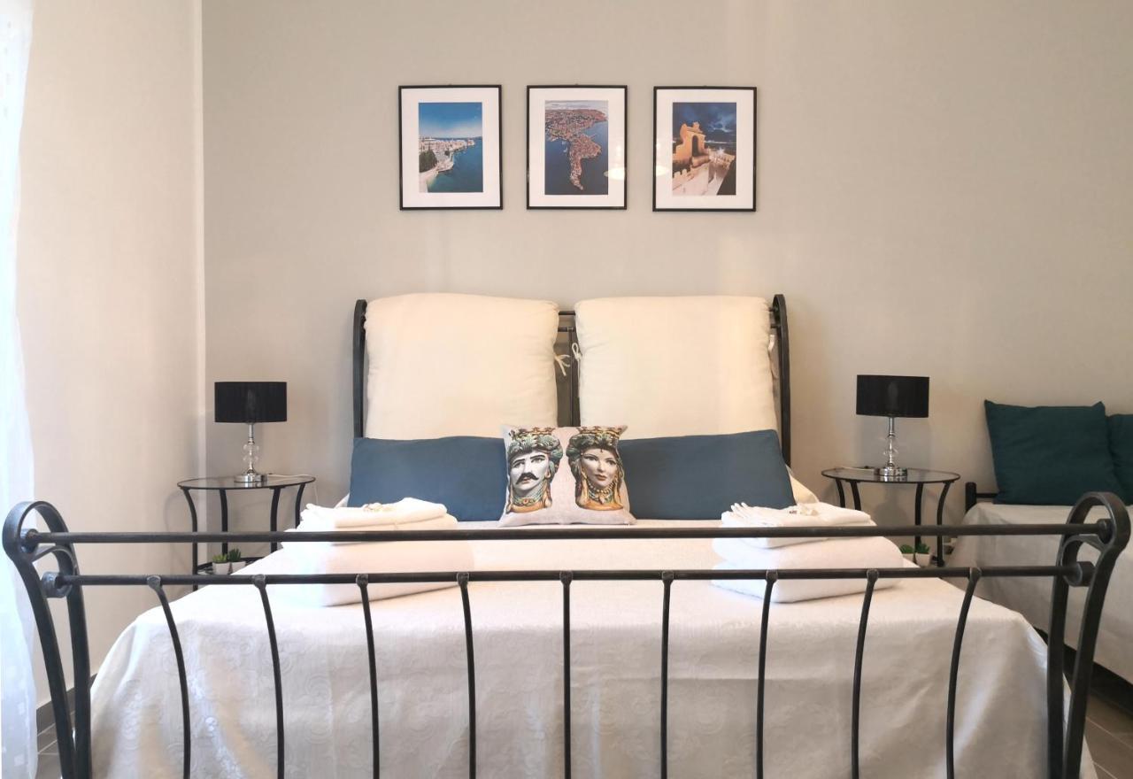 Casa La Morettina - Cortile Privato Interno سيراكوزا المظهر الخارجي الصورة
